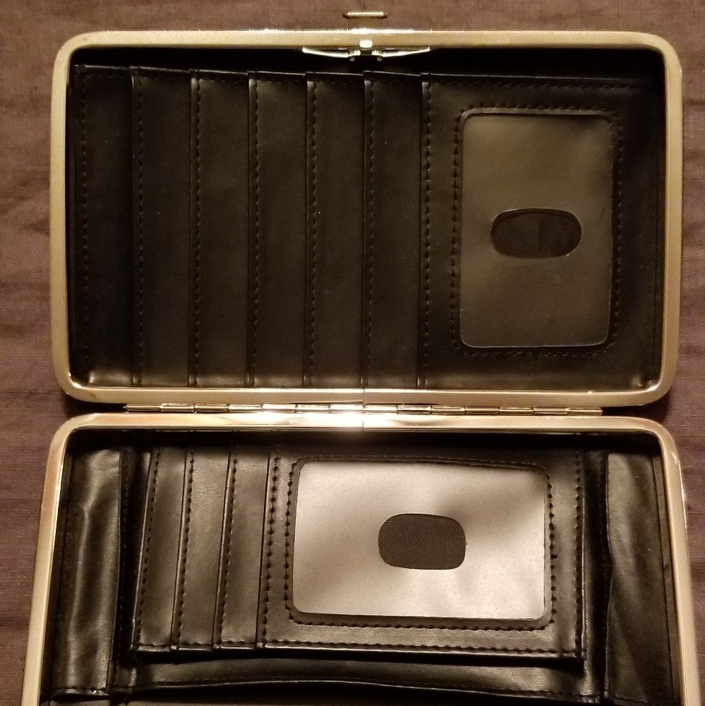 Wallet - Picture 3 of 3